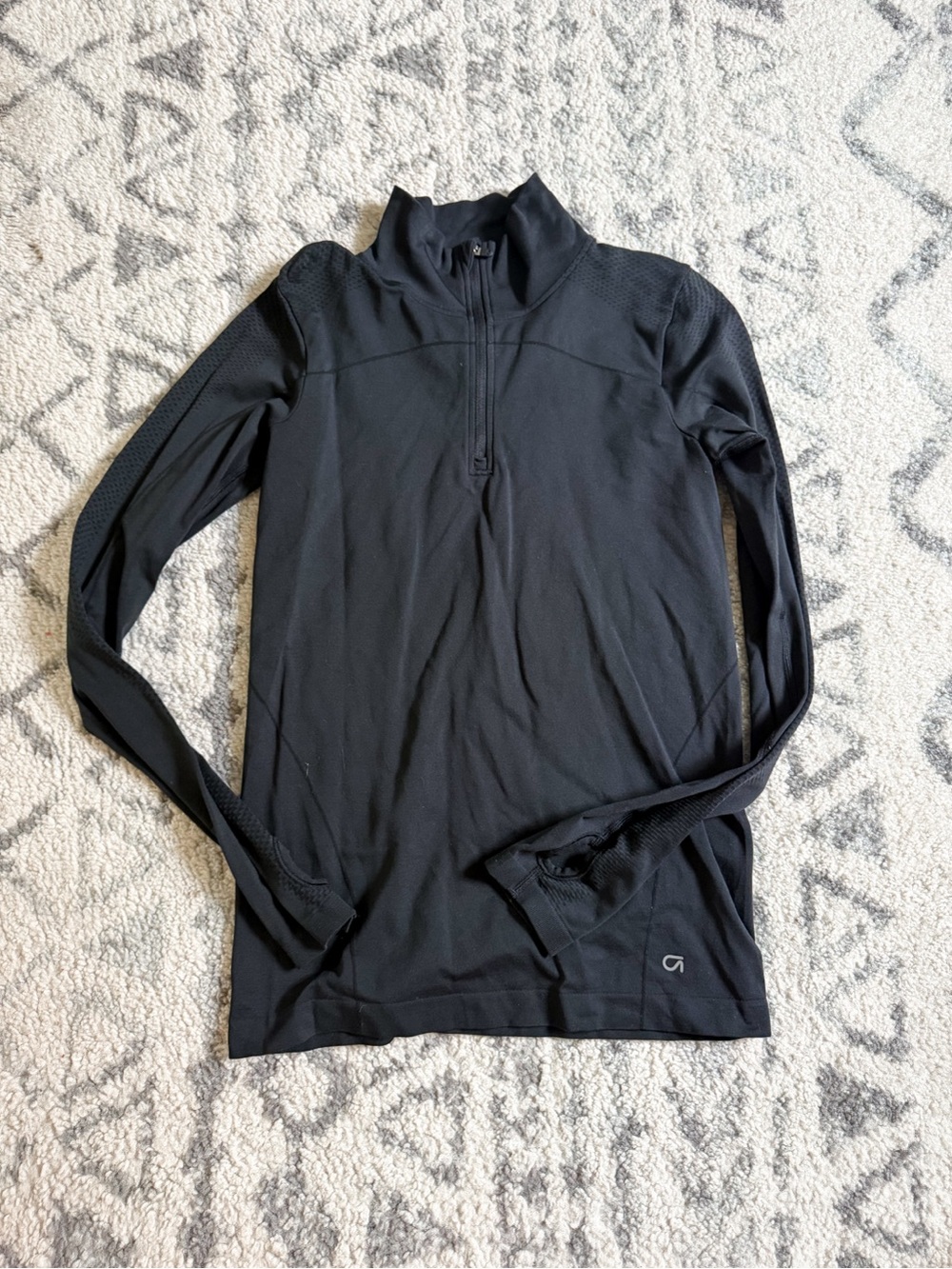 Black 1/4 zip gapfit jacket